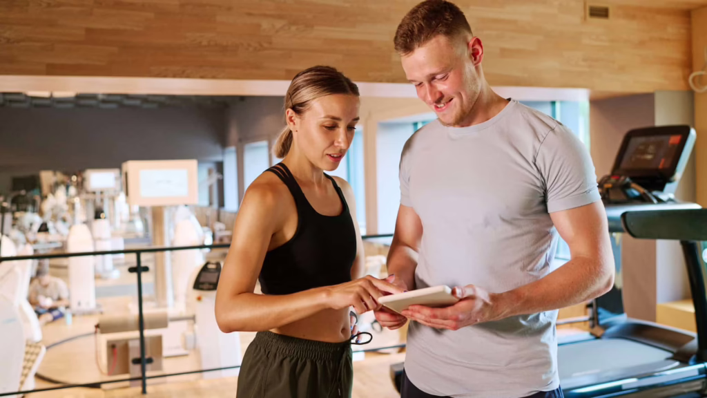 Entraînement avec un coach sportif personnel